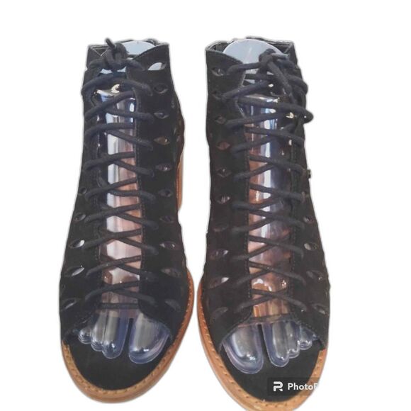 Gianni Bini Black Suede Cutout Lace Up Open Toe Bootie 6 Gorgeous! - Picture 8 of 9